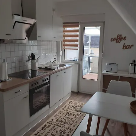 Jule Apartment *